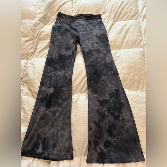 Groove Super-High-Rise Flared Pant Nulu Online Only (Sold out online) size 10 - Picture 3 of 8